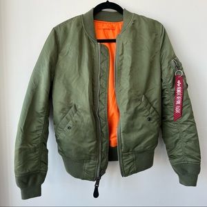 ALPHA INDUSTRIES BOMBER JACKET